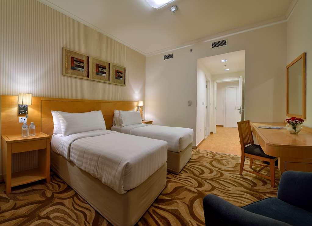 Oaks Liwa Heights Hotel Suites Ντουμπάι Δωμάτιο φωτογραφία